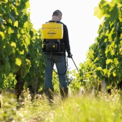 Berthoud Vermorel 3000 PRO Comfort Elektrische Rugspuit 18 Liter 7 Berthoud Vermorel 3000 PRO Comfort Elektrische Rugspuit 18 Liter -Bijzondere Tuin Verkoop 3176241021399 3