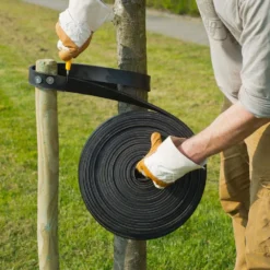 Nature Spijkerboomband Op Rol 15mx3.8cm 5 Nature Spijkerboomband Op Rol 15mx3.8cm -Bijzondere Tuin Verkoop 8711338404089 1