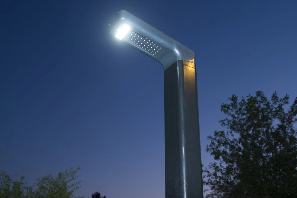 Ubbink Buitendouche Solaris Luxe LED En Sensor 35 L 3 Ubbink Buitendouche Solaris Luxe LED En Sensor 35 L - Afbeelding 3