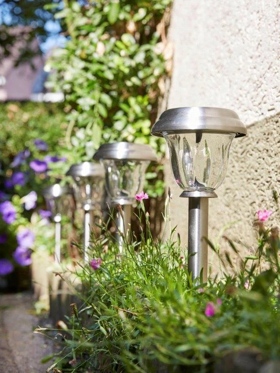 Luxform Intelligent Solar Pulzar 10 Lumen Tuinlamp 4 Luxform Intelligent Solar Pulzar 10 Lumen Tuinlamp - Afbeelding 4