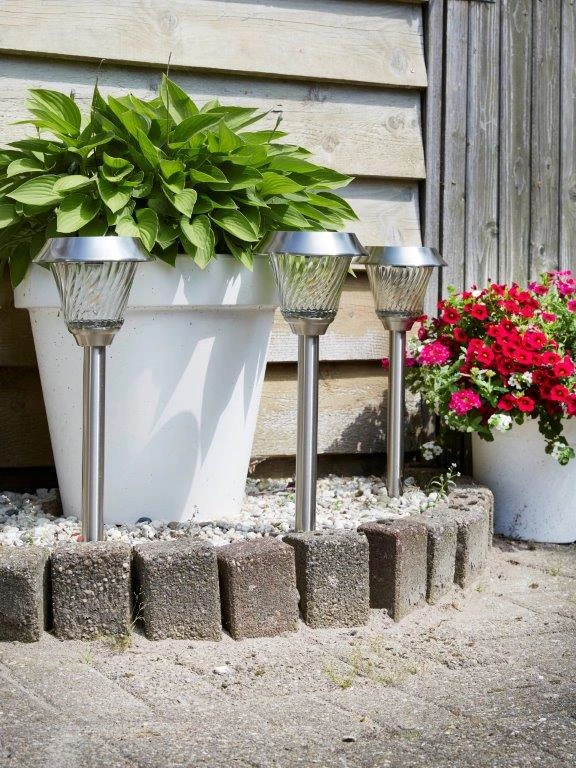 Luxform Intelligent Solar Mizar 50 Lumen SS Tuinlamp 4 Luxform Intelligent Solar Mizar 50 Lumen SS Tuinlamp - Afbeelding 4