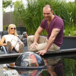 Velda Floating Fish Dome Ø 35 Cm 5 Velda Floating Fish Dome Ø 35 Cm -Bijzondere Tuin Verkoop FloatingFishSphere 2