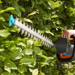 Gardena Elektrische Heggenschaar ComfortCut 600/55 7 Gardena Elektrische Heggenschaar ComfortCut 600/55 -Bijzondere Tuin Verkoop GA620 0243 scaled