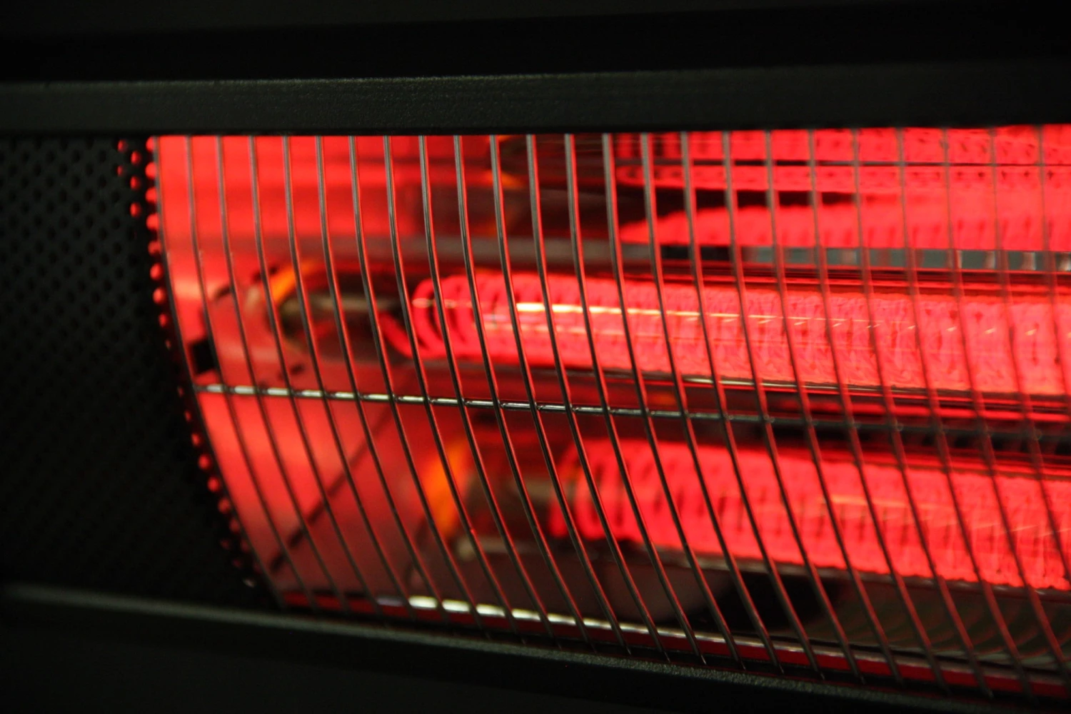 Stenda Terrasverwarmer Calor Sombra 1500 Watt | Terrasheater Matzwart Met Afstandsbediening 3 Stenda Terrasverwarmer Calor Sombra 1500 Watt | Terrasheater Matzwart Met Afstandsbediening - Afbeelding 3