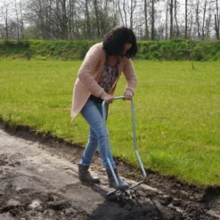 De Wit Grelinette - Grondbeluchter 5 De Wit Grelinette - Grondbeluchter -Bijzondere Tuin Verkoop IMG 4140