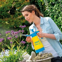 Gloria Drukspuit Hobby 125 FLEX 360° - 1.25 Liter 9 Gloria Drukspuit Hobby 125 FLEX 360° - 1.25 Liter -Bijzondere Tuin Verkoop csm GLORIA Hobby 125 Anwendung 8 130c8ce03e