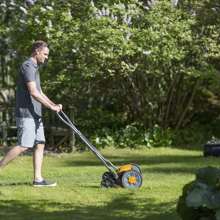 Fiskars Grasmaaier StaySharp Plus - 122 Cm 3 Fiskars Grasmaaier StaySharp Plus - 122 Cm - Afbeelding 3