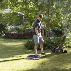 Fiskars Grasmaaier StaySharp Plus - 122 Cm 9 Fiskars Grasmaaier StaySharp Plus - 122 Cm -Bijzondere Tuin Verkoop fiskars staysharp plus handmaaier204