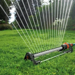 Gardena Cirkelsproeier Aqua Type L 18704 -Bijzondere Tuin Verkoop gardena zwanksproeier aqua L 3